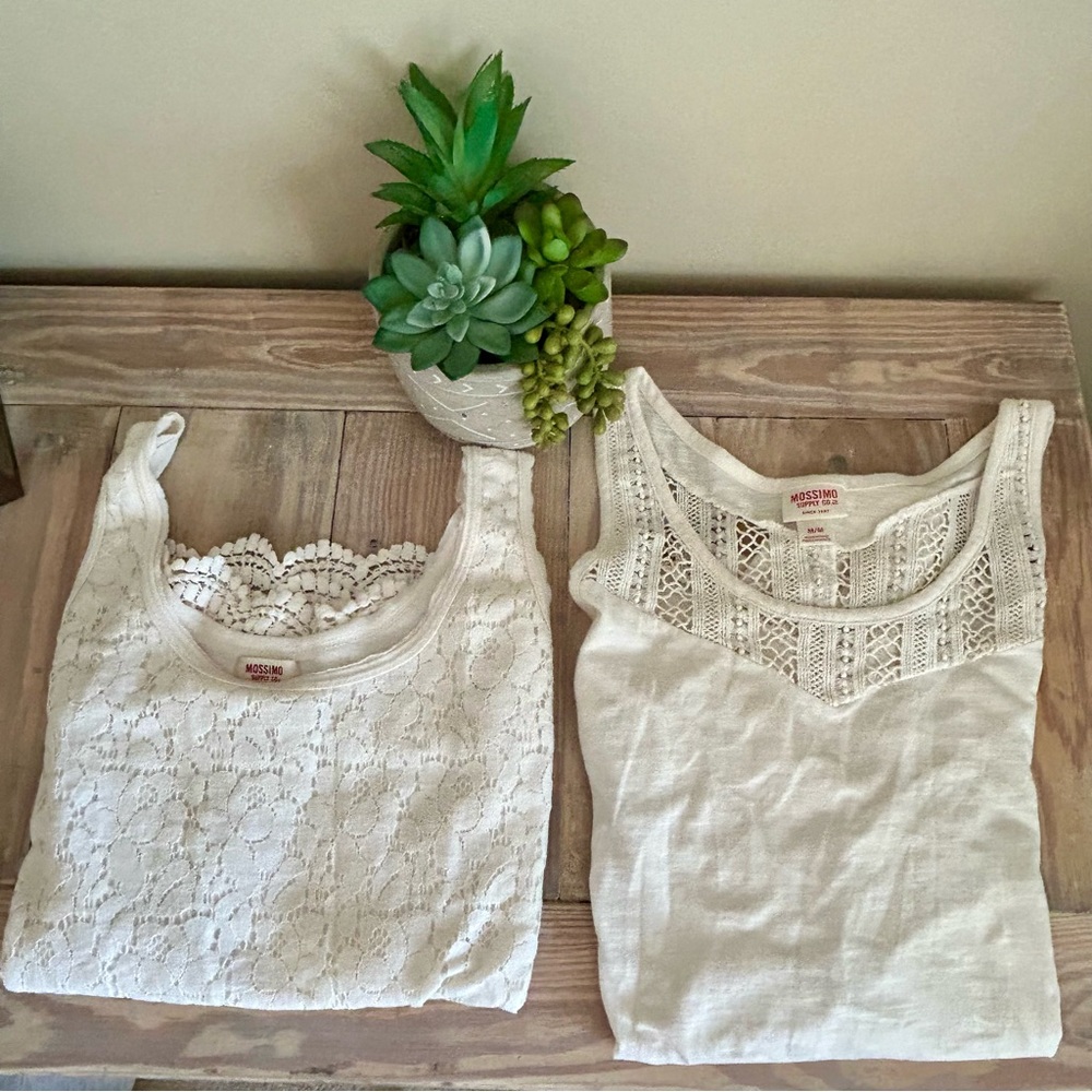 Mossimo Set of Lace & Eyelet Tank Tops ✨